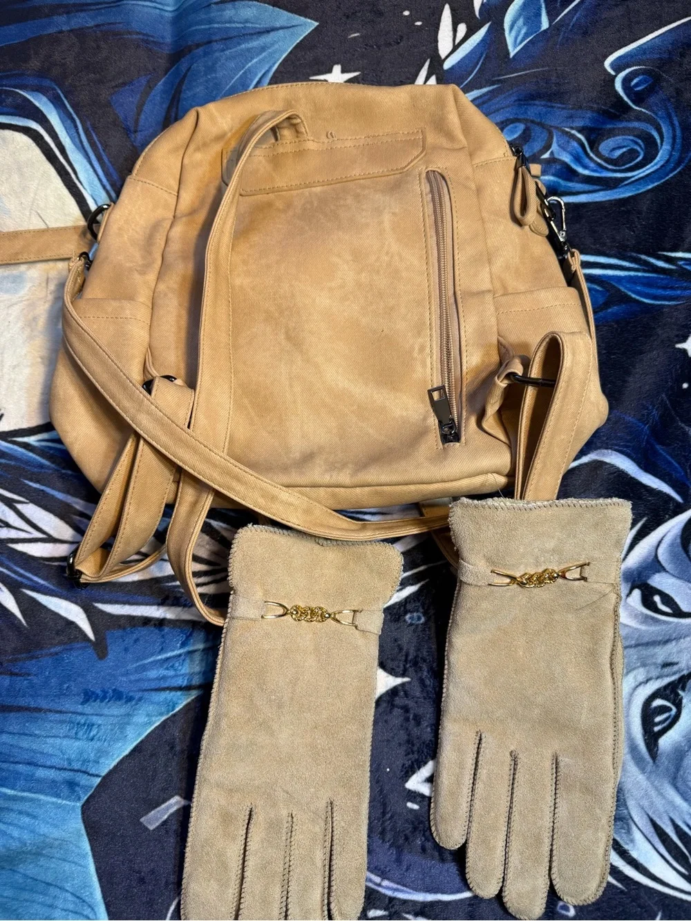 Neutral Tan Suede Backpack with Matching Gloves - Men
